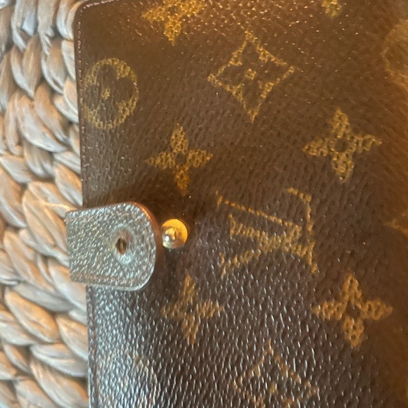 Lv kisslock wallet - Picture 4 of 4